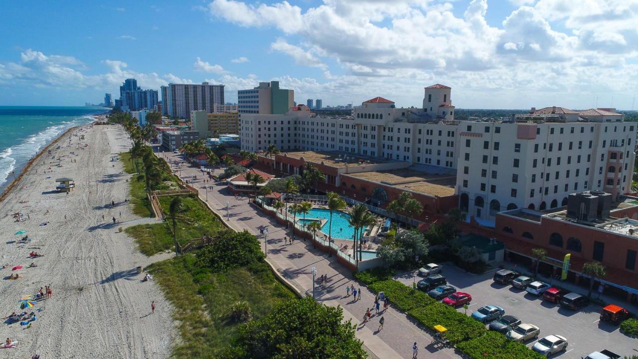 670 Partial Ocean View Hollywood Beach Dania Beach Extérieur photo