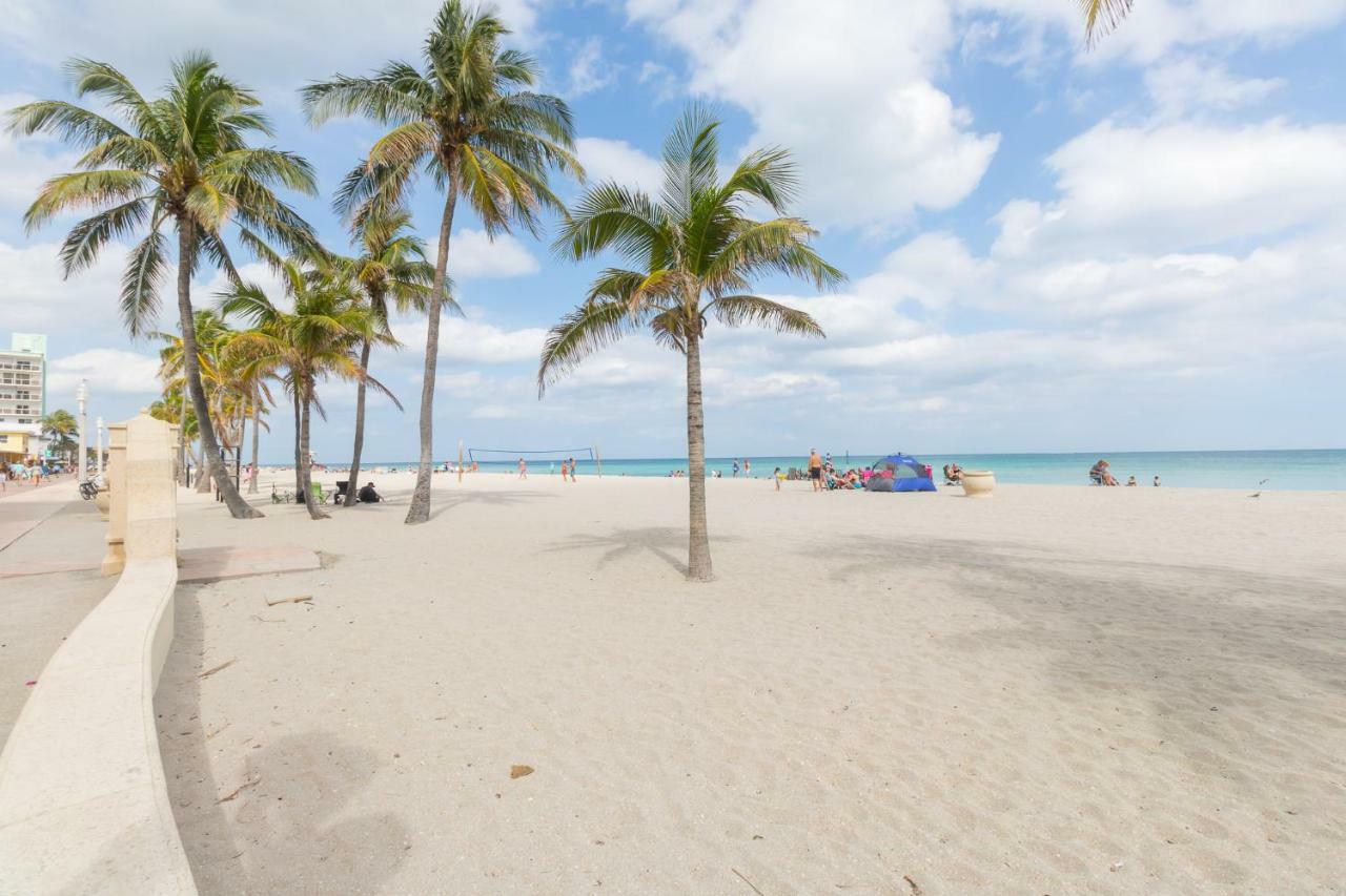 670 Partial Ocean View Hollywood Beach Dania Beach Extérieur photo