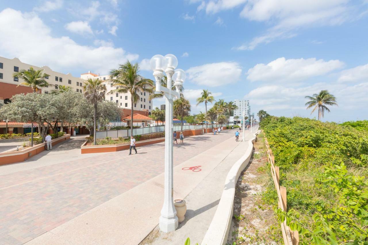 670 Partial Ocean View Hollywood Beach Dania Beach Extérieur photo